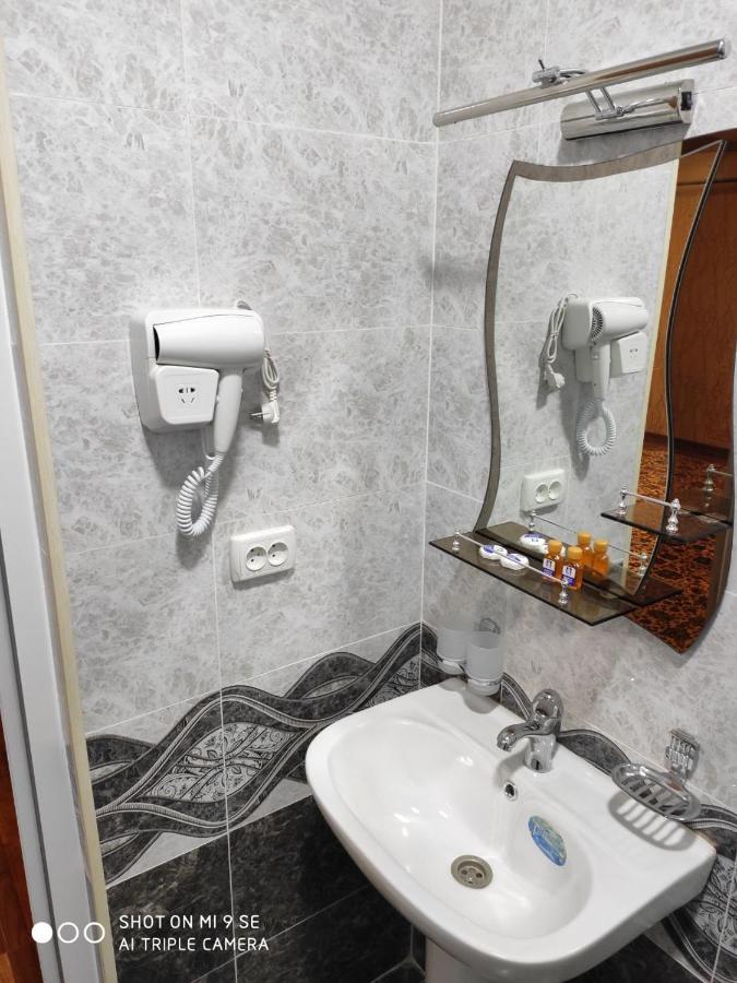 Motel Lion Urgentj Eksteriør billede